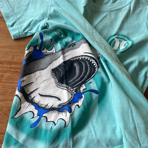 Hurley Boys Size 7 Bundle of 3 Short Sleeves “Surf” - Picture 10 of 13